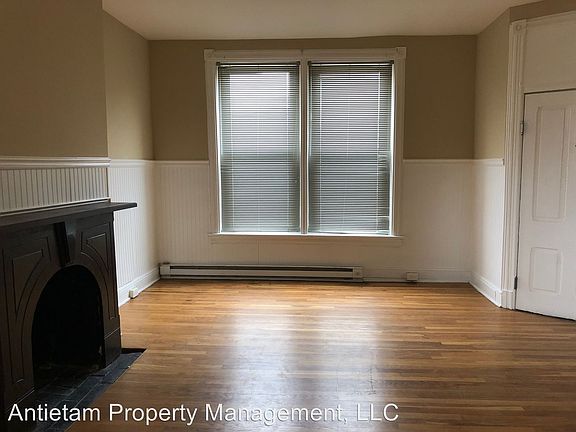 4th image of 809 W Washington St APT 1