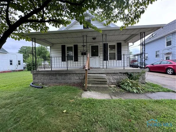 2056 Greenwood Ave, Toledo, OH 43605