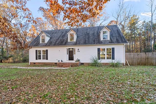 1st image of 5269 Waterlynn Dr