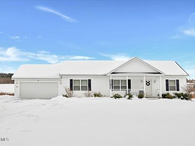 69 Log Woods Road, Troy, NY, 12180