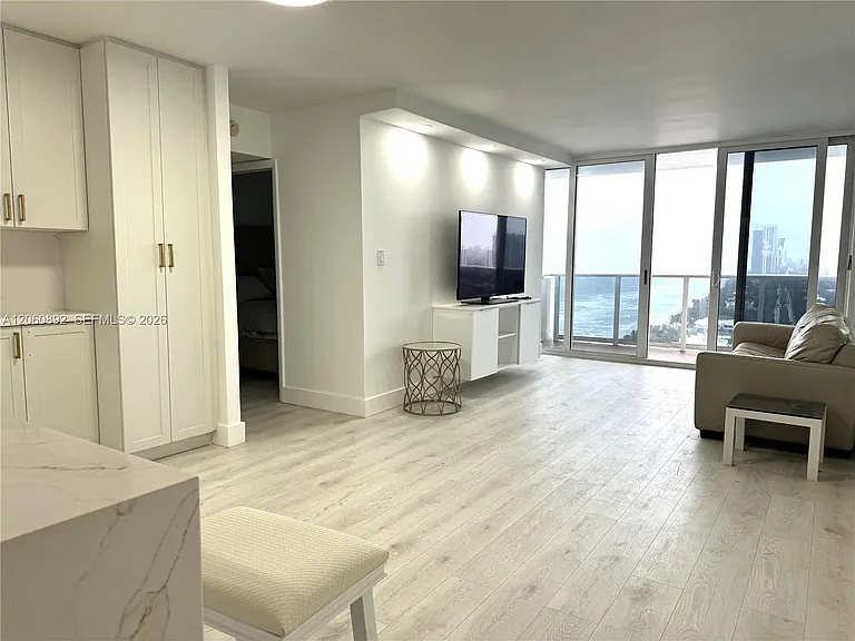 3140 S Ocean Dr #2403 — Photo 6