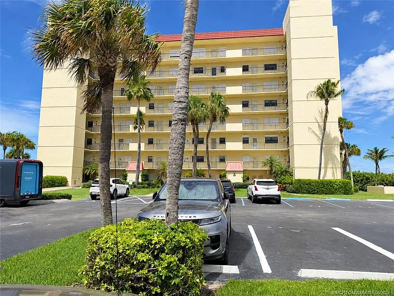 7430 S Ocean Dr #220 — Photo 44