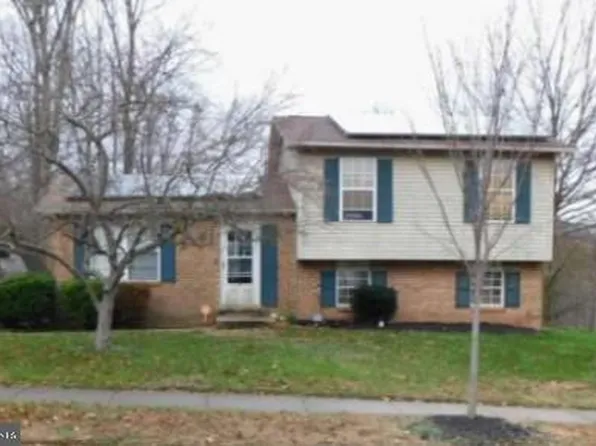 10801 King Edward Dr, Upper Marlboro, MD 20772