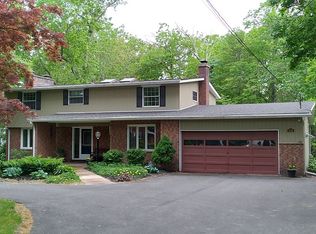 5026 Forest Rd, Lewiston, NY 14092