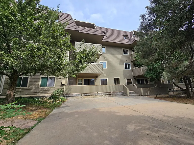 3240 Iris Ave #G103 — Photo 39