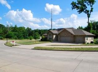 3618 Rollins Rd, Columbia, MO 65203