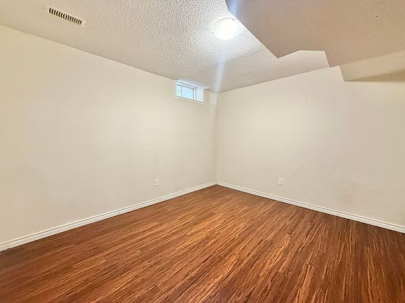 3rd image of 5413 Freshwater Dr