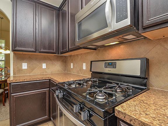 5th image of 21218 Clover Crest Dr