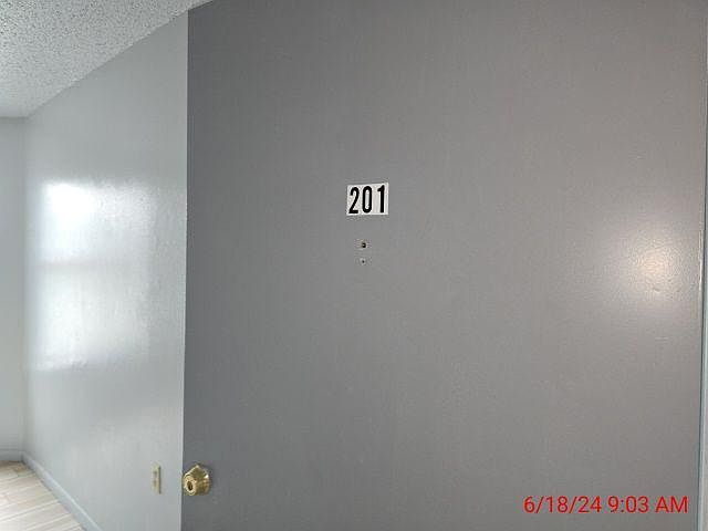 Unit Photo