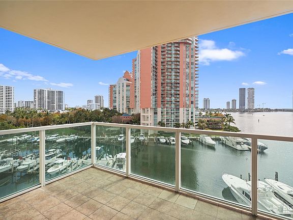 2nd image of 3330 NE 190th St APT 712