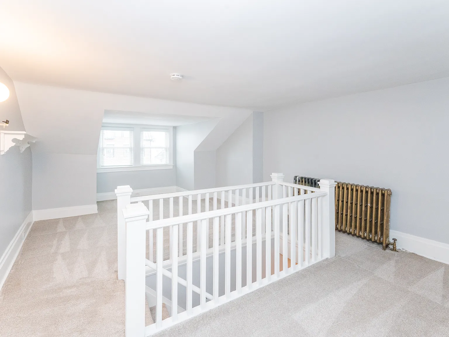 3 bed, 1485 sqft, $1,950 — Photo 3