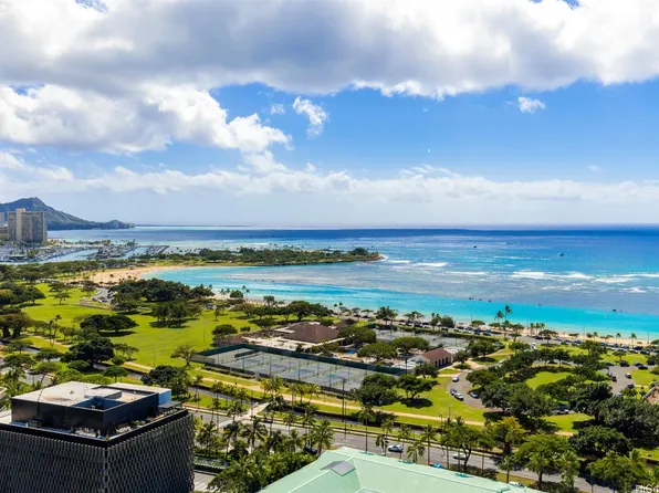 1108 Auahi St APT 2202, Honolulu, HI 96814