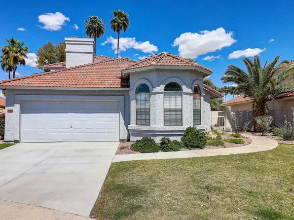 7056 W Morrow Dr, Glendale, AZ 85308