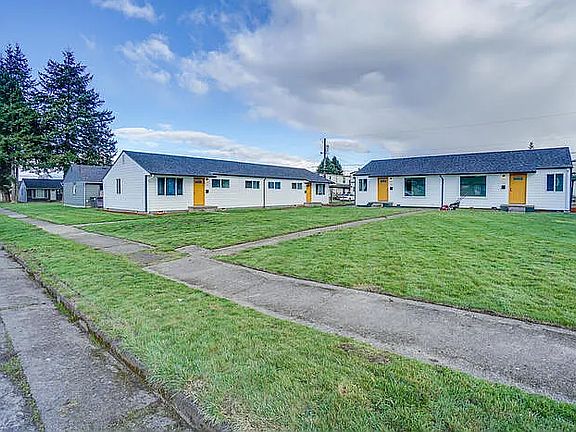2nd image of 212 Cypress St #212