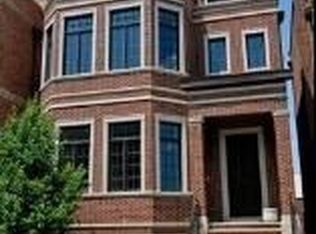 1650 W Surf St, Chicago, IL 60657