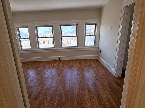 2nd image of 870 S 15th St #1A