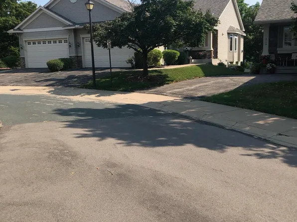 4760 Adair Ave N, Crystal, MN 55429