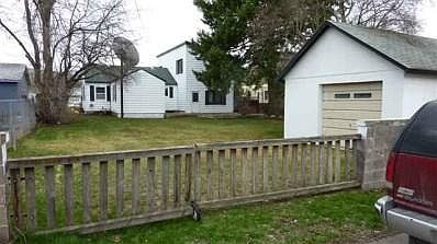 5th image of 927 Rollins St