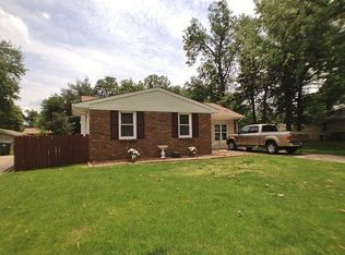 1508 Continental Dr, Evansville, IN
