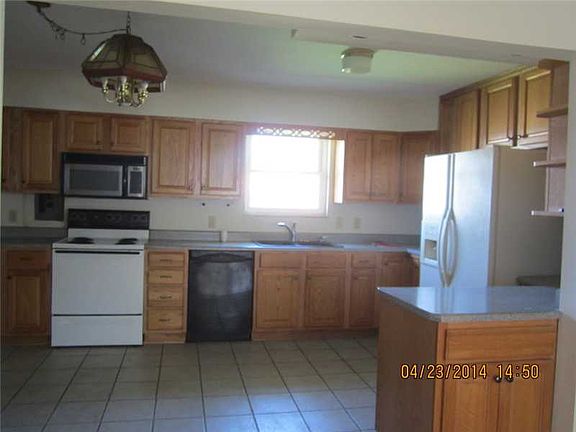 5th image of 3125 S Kercheval Dr