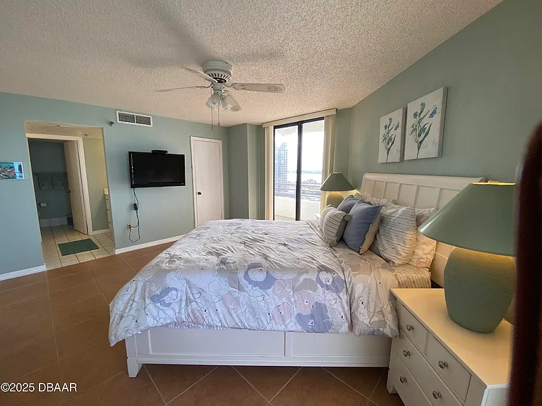 3013 Atlantic Ave #907 — Photo 19