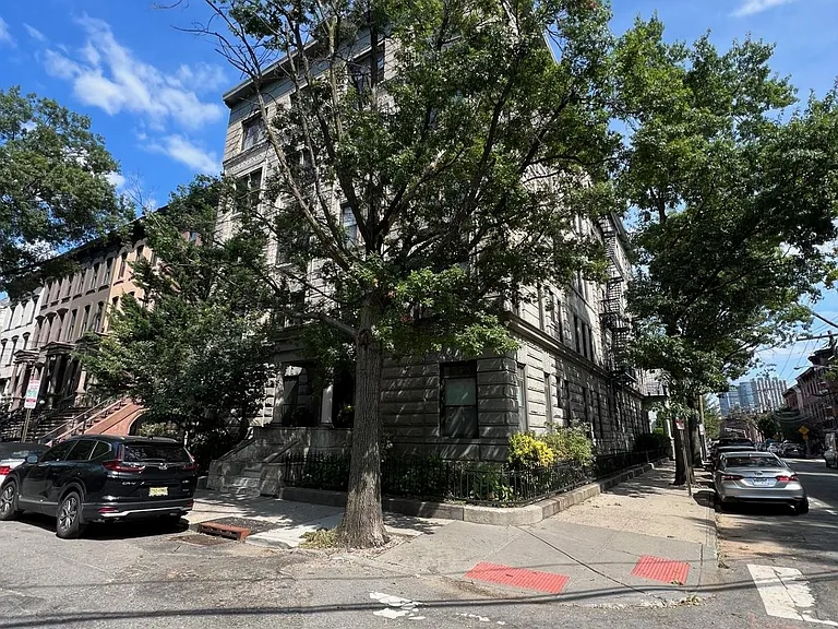 258 Barrow St #4C — Photo 20