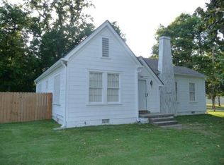 104 S First Ave, Cleveland, MS 38732