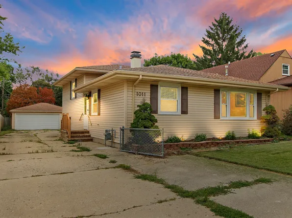 1011 E Liberty St, Wauconda, IL 60084