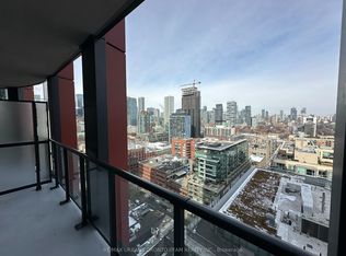 180 Front St E #2615, Toronto, ON M5A 4N3