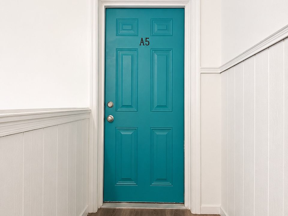 1st image of 1510 SE Riverside Dr APT A-5