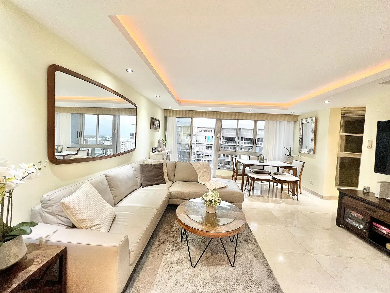 2 bed, 1300 sqft, $4,800 — Photo 3