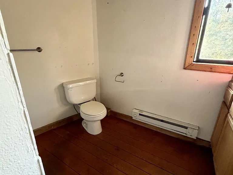 5919 Evergreen Ln — Photo 14