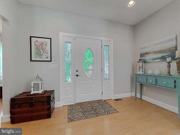 2nd image of 22430 Hood Ln