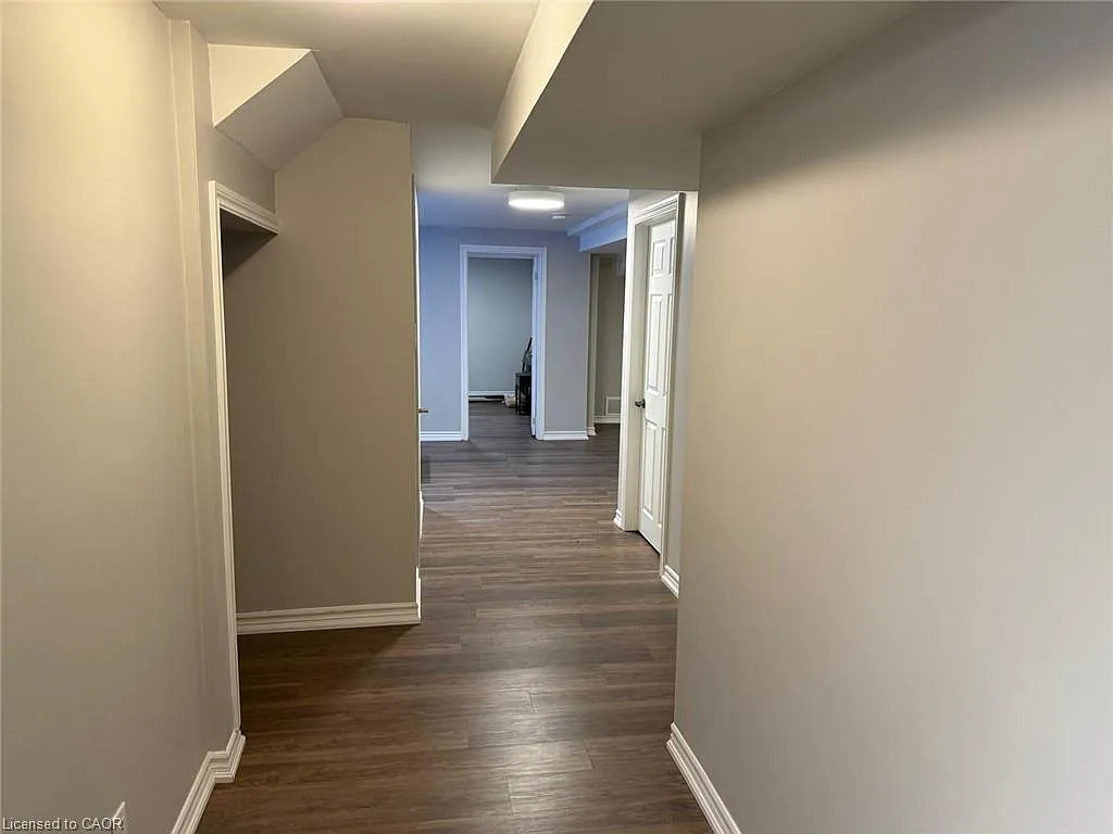 2 bed, 1.0 bath, 2597 sqft, $1,700 — Photo 3