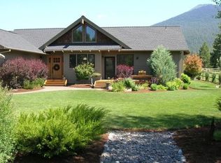 26243 SW Metolius Meadows Dr, Camp Sherman, OR 97730