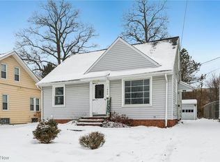 1606 Parker Dr, Mayfield Heights, OH 44124