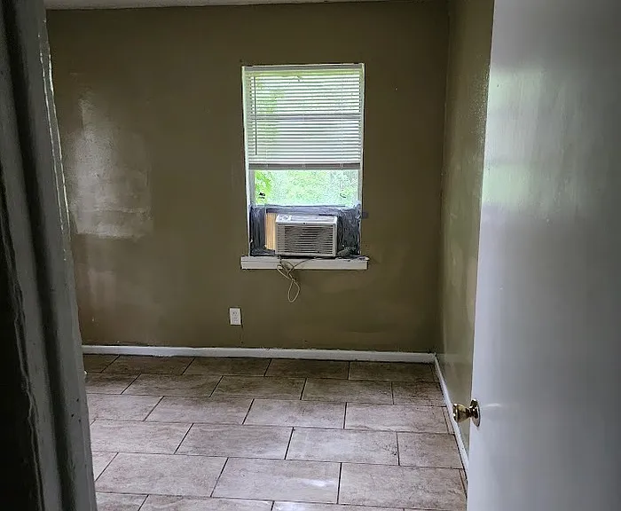 306 E Waldorf Ave — Photo 12