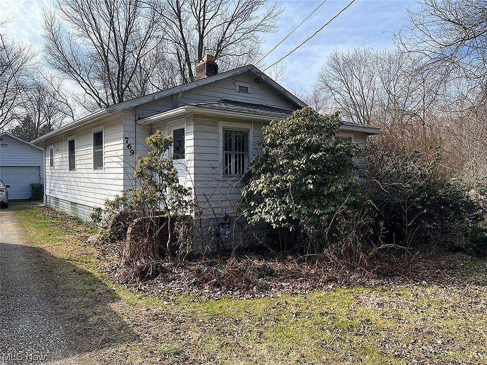 769 Ewart Rd, Akron, OH 44312 Zillow