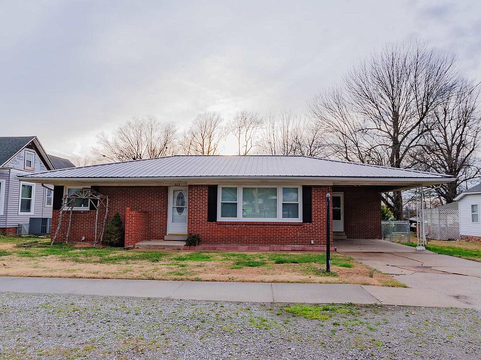 1st image of 323 Olive St