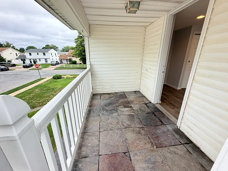 190 Meridian Rd — Photo 16