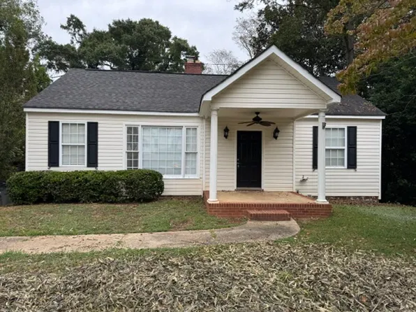 306 E McLendon Cir, Lagrange, GA 30240