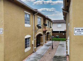 8100 W 28th Ct UNIT 210, Hialeah, FL 33018