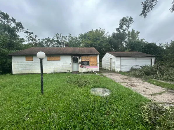 2601 Marshalltown Dr, Gary, IN 46407