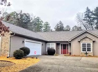 3 Riqueza Ln, Hot Springs, AR 71909