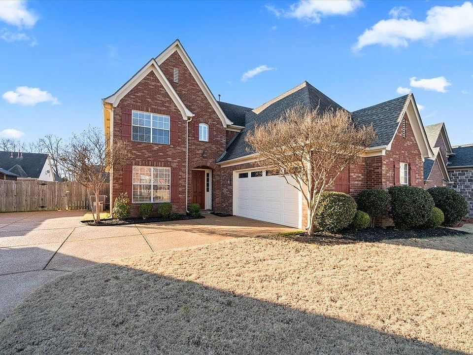 1st image of 9605 Misty Knoll Dr