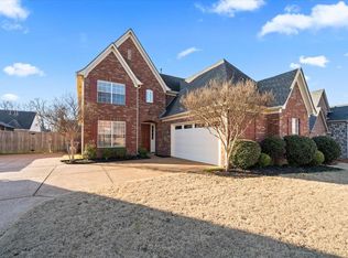 9605 Misty Knoll Dr, Cordova, TN 38016