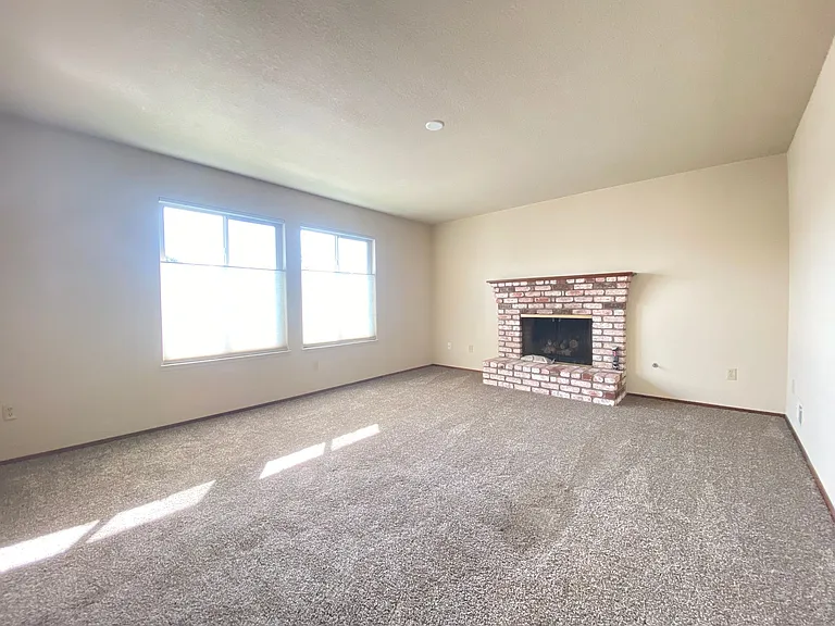 500 Cloudview Dr — Photo 21
