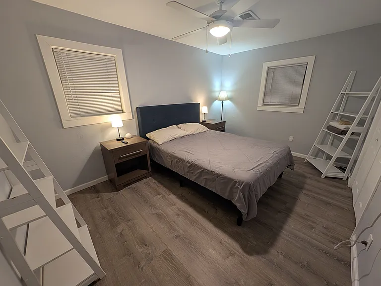 907 N Gregg St #B — Photo 9