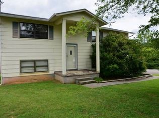 7118 Meadowlark Ln, Knoxville, TN 37918