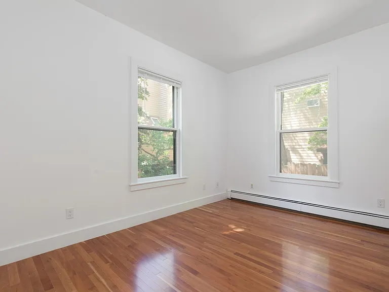 507 Putnam Ave — Photo 15
